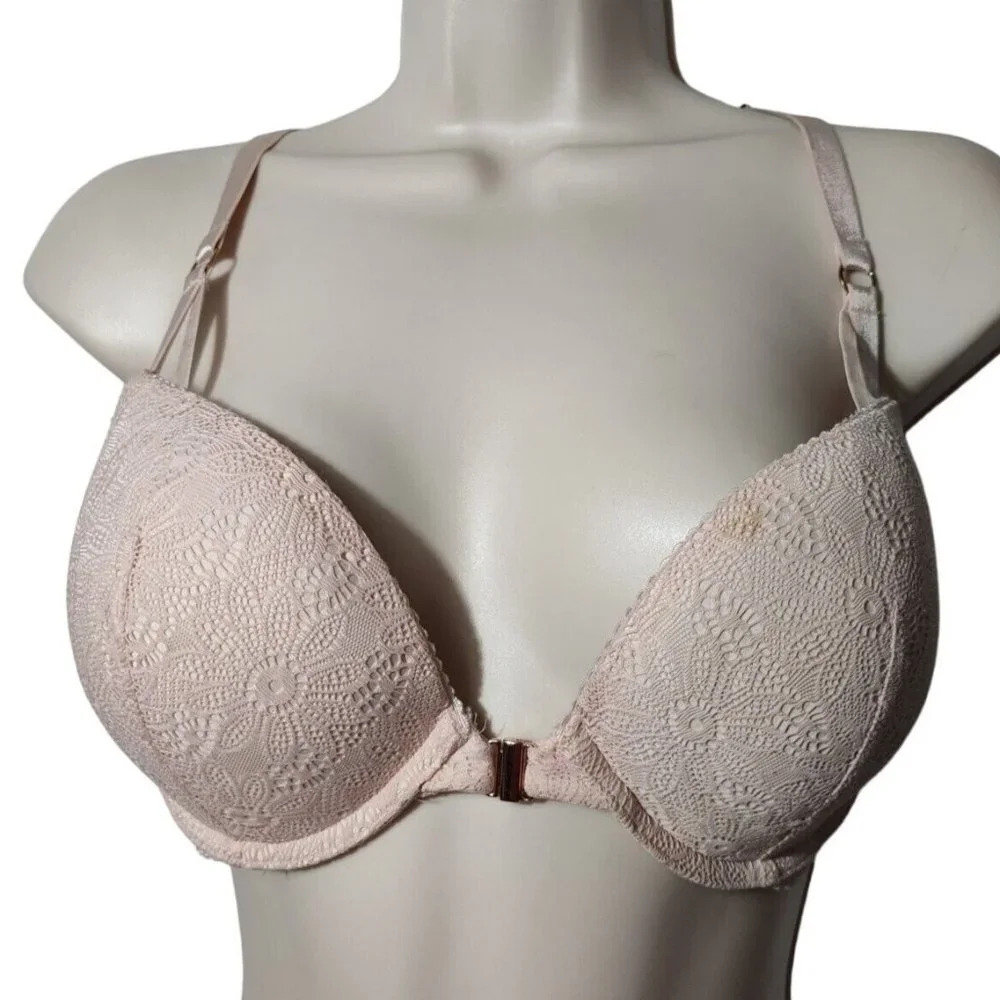 Victorias Secret Very Sexy Push-up Bra Size 32DD Pink Underwire Front Closure